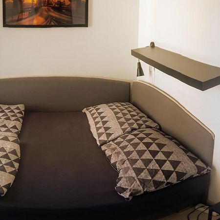 Sparrowl Apartments Budapest Bagian luar foto